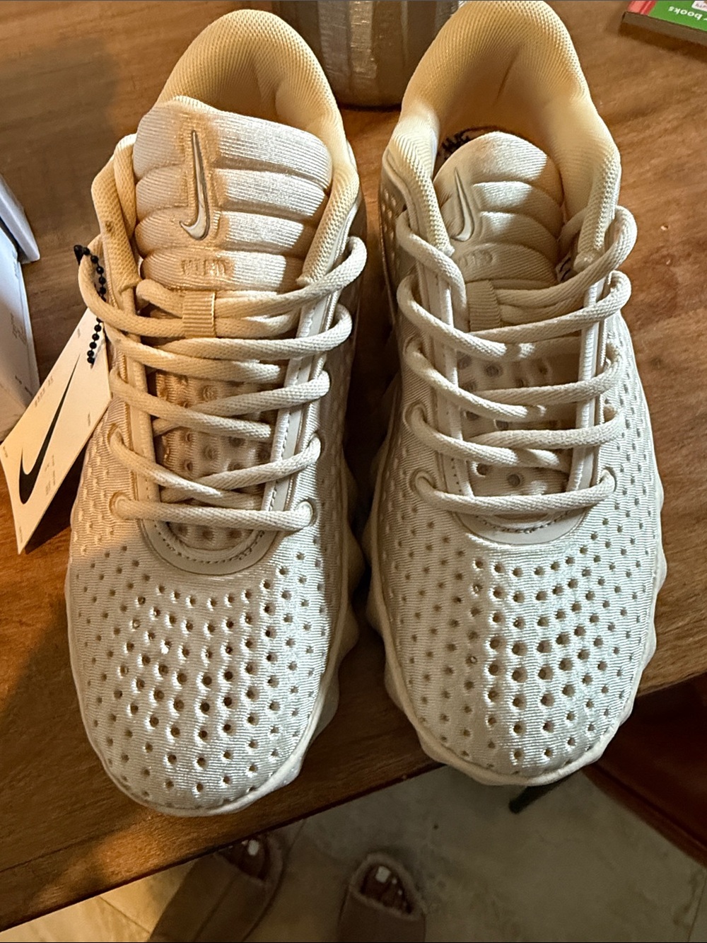 Nike Mind 002 Beige - Picture 2 of 7